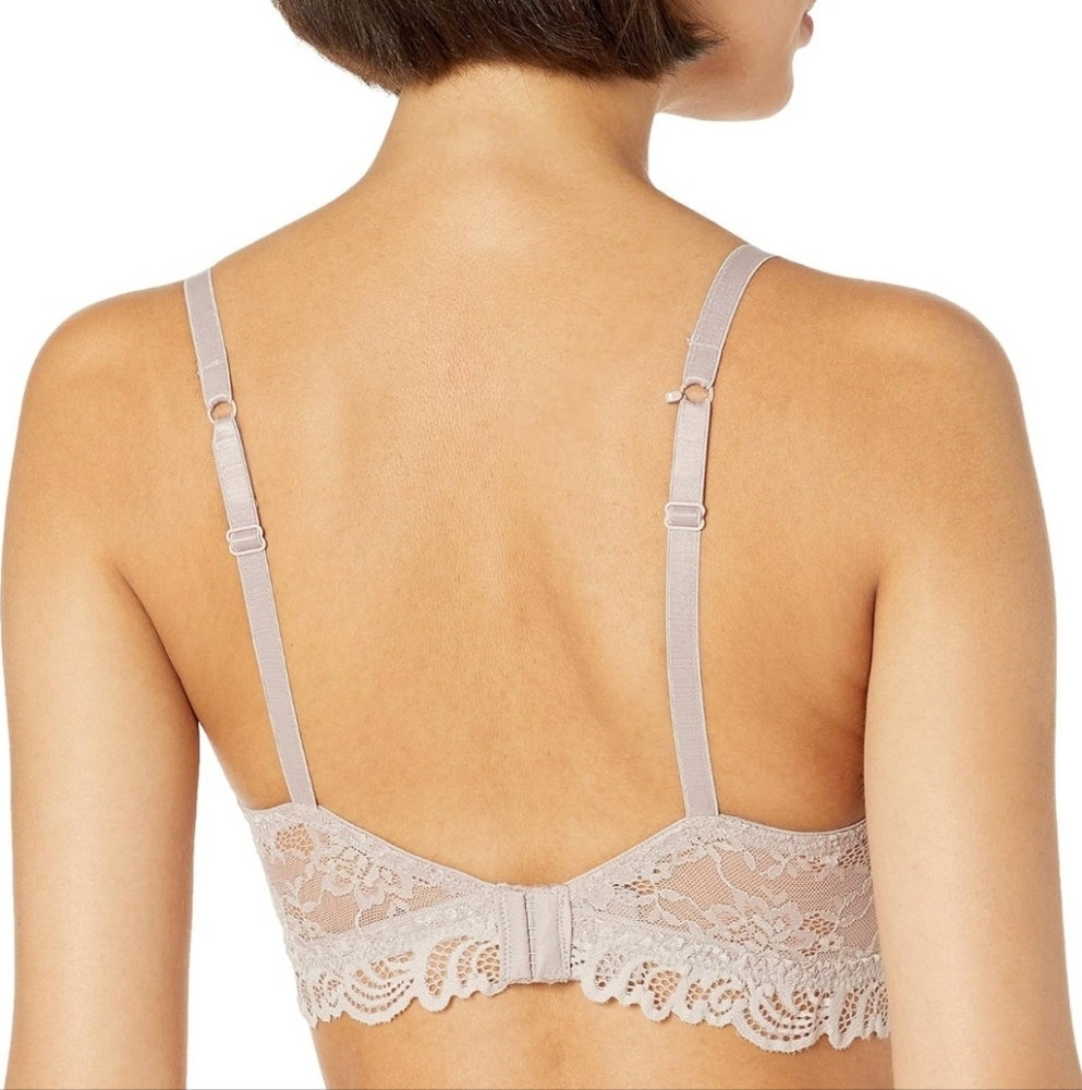❤️🔥BALI LACE WIRELESS CONVERTIBLE BRA SIZE 3X - Picture 2 of 8